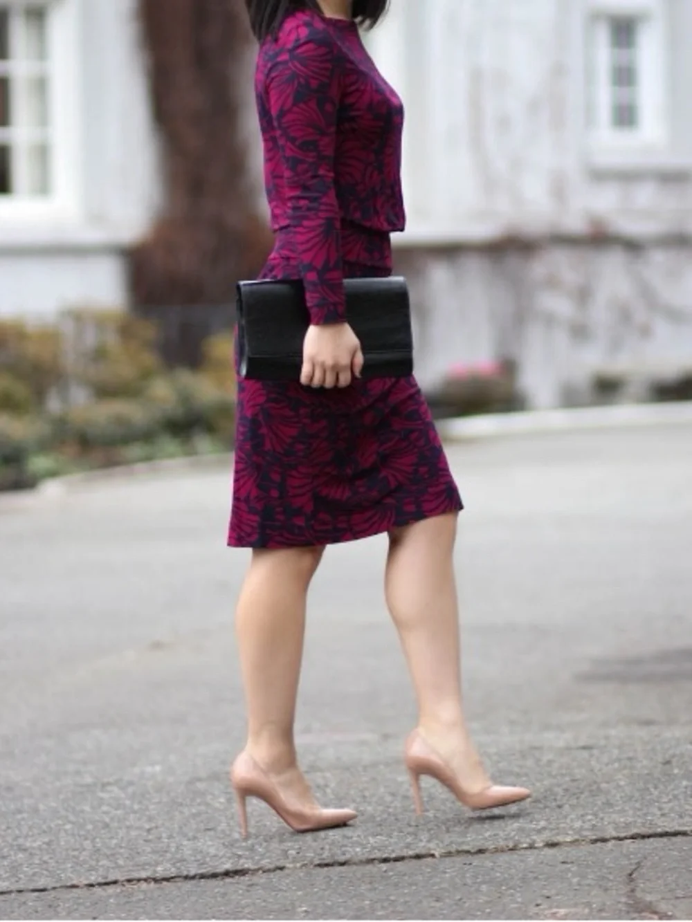 Tory Burch Etta Blouson Midi Dress in Berry and Navy Floral size medium